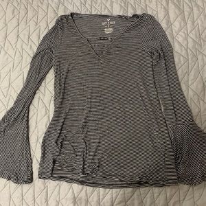 Black & white soft & sexy AE flare sleeve